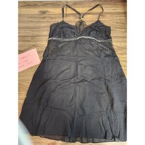 b tempt'd Black Lace Slip Size Large